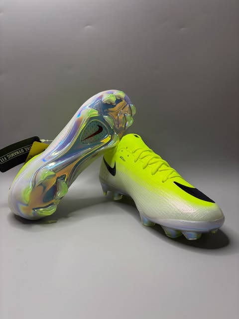 Nike Mercurial Vapor 17 Elite SG-Pro “Sample”
