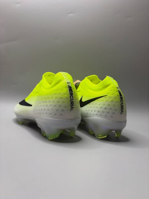 Nike Mercurial Vapor 17 Elite SG-Pro “Sample”