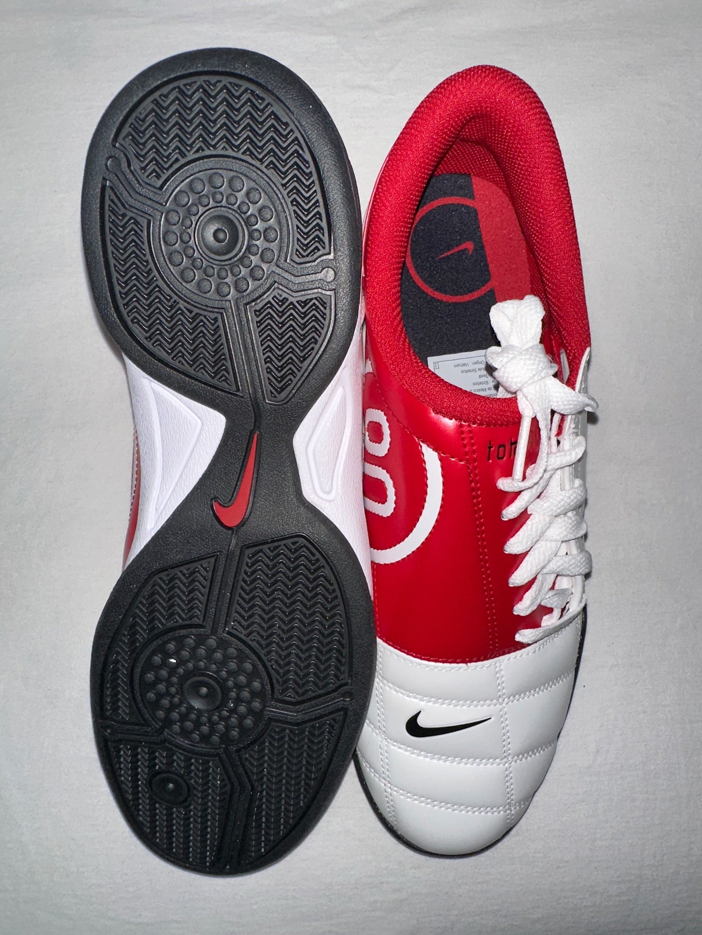 NIKE TOTAL 90 III “WHITE AND GYM RED"