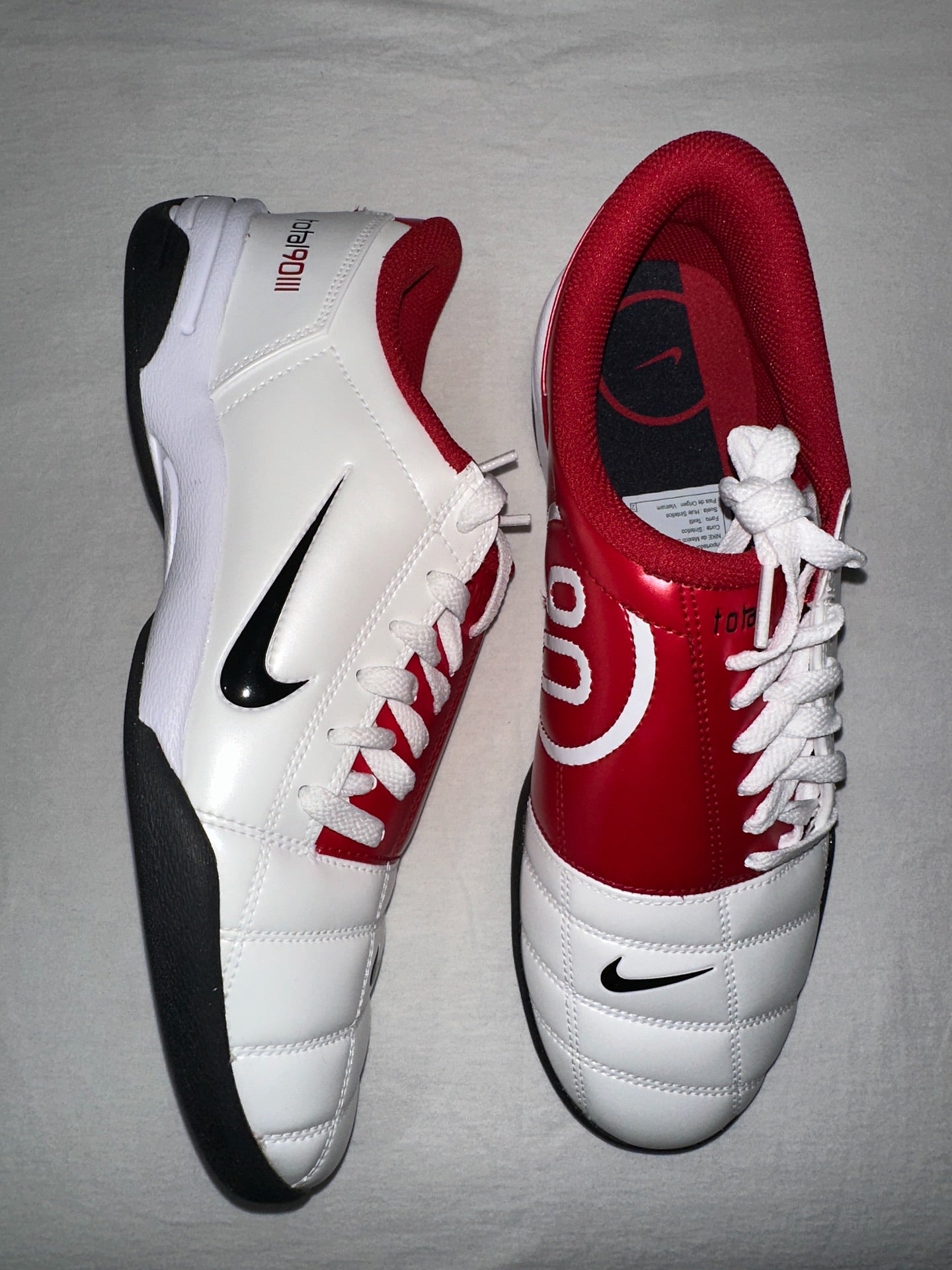 NIKE TOTAL 90 III “WHITE AND GYM RED"