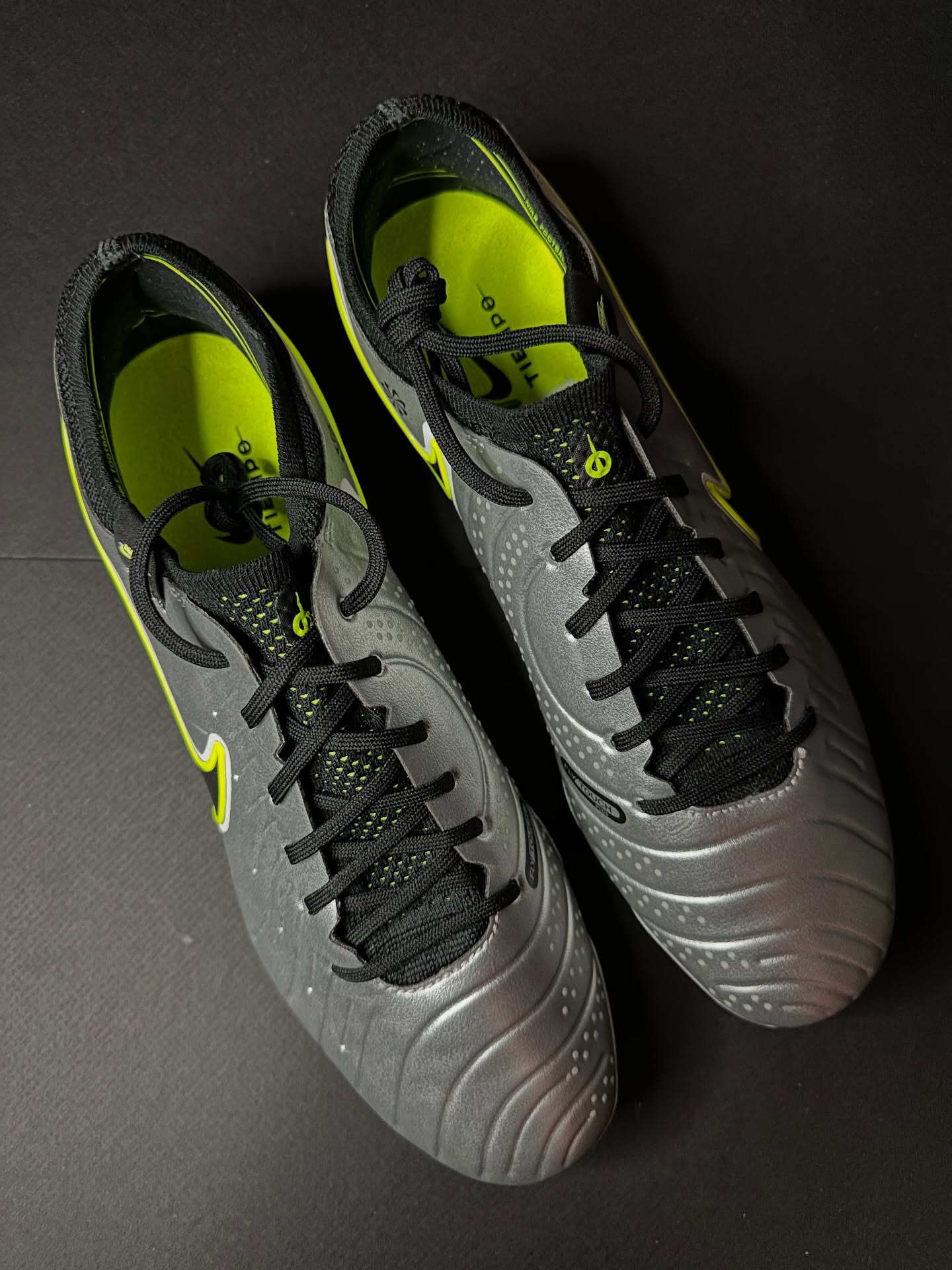 NIKE TIEMPO LEGEND 10 ELITE FG