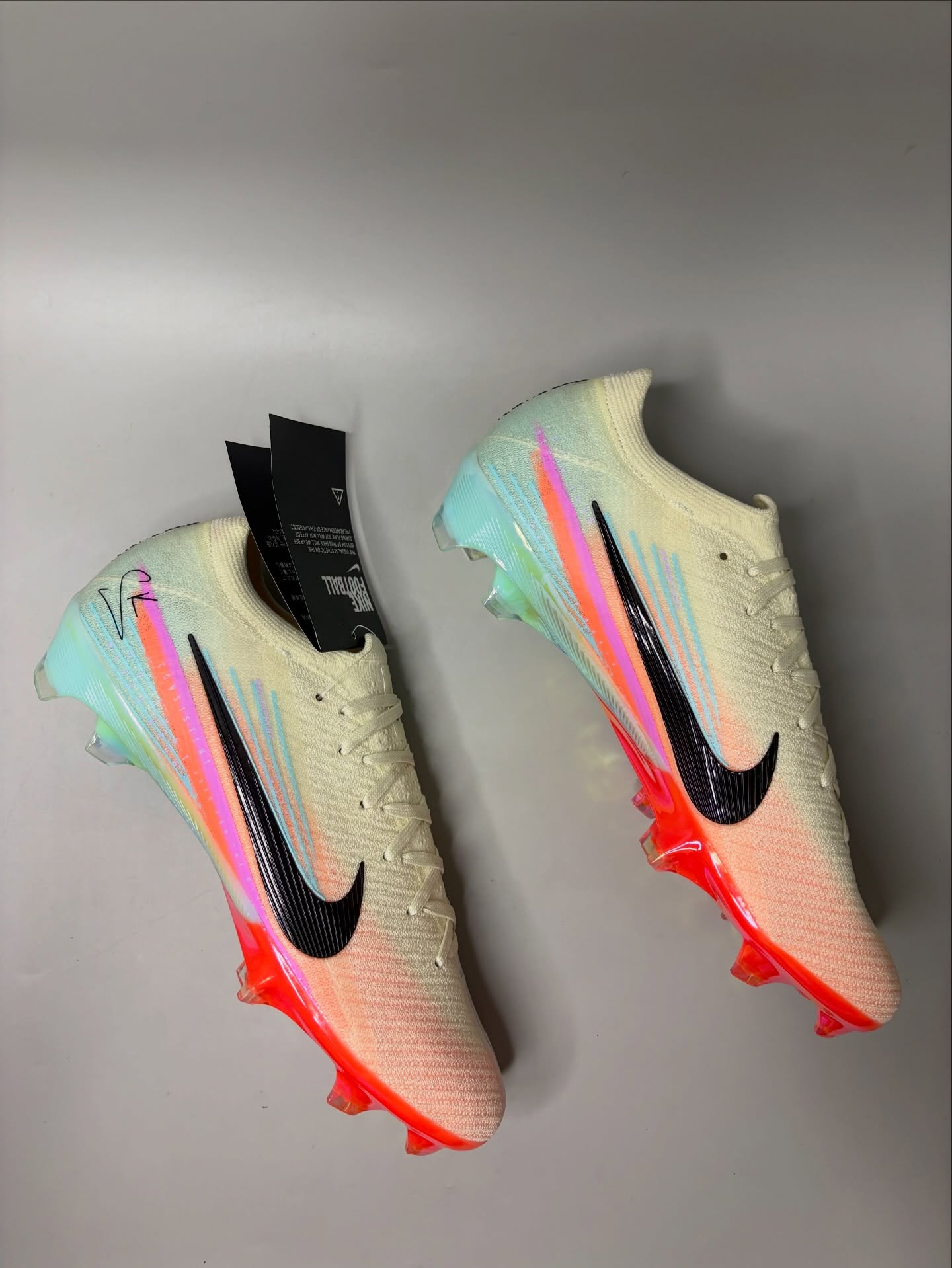 Nike Vapor 16