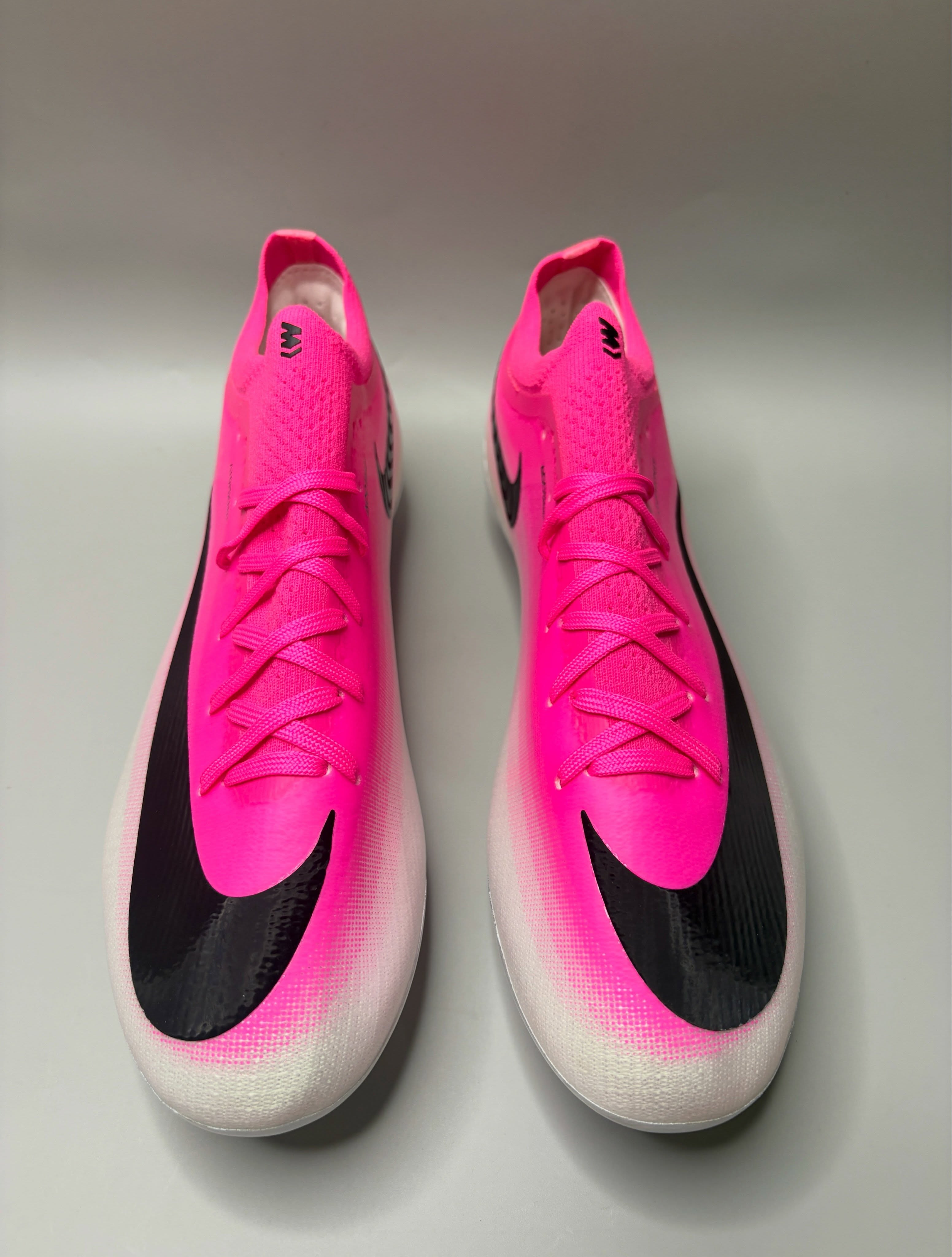 Nike Air Zoom Mercurial Vapor 17